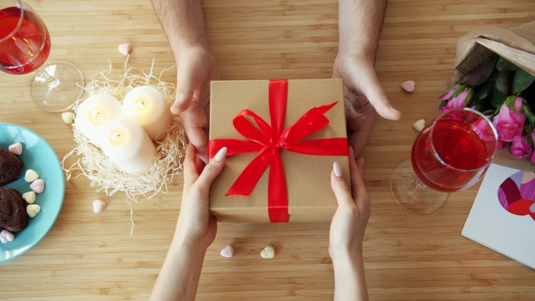 Receiving Gifts Love Language: What It Really Means (and How to Honor It)